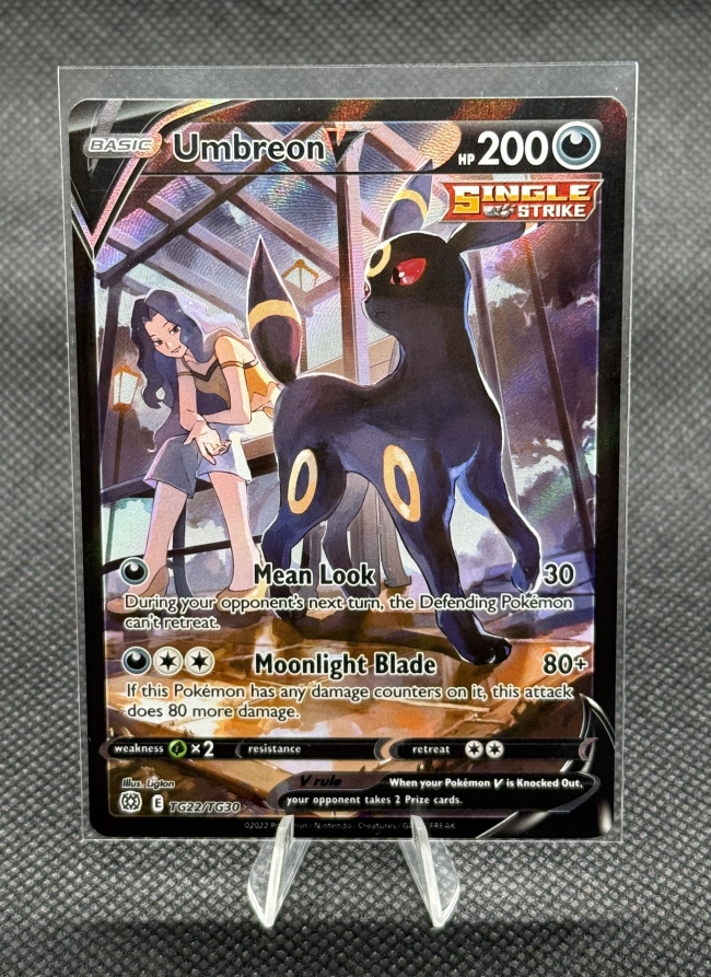 UMBREON V TG22/TG30 - SINGLE STRIKE - UNGRADED - EN